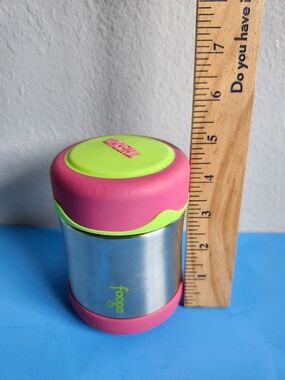 Thermos Foogo Food Jar Vacuum Insulated Stainless Steel 10 Ounce Pink Purple